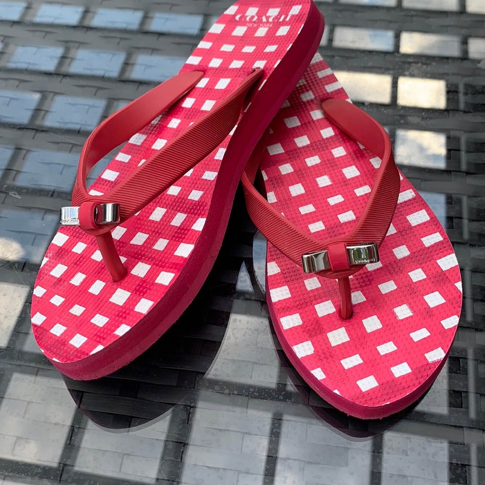 Coach flip flop